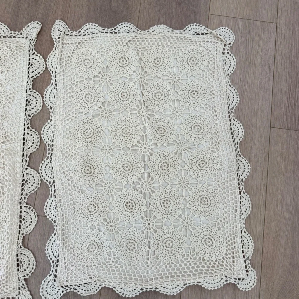 Vintage Style Ivory Crochet Lace Pillow Shams Set of 2 Cotton 21x27 Scalloped